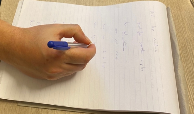 <p>Schrijven.</p>