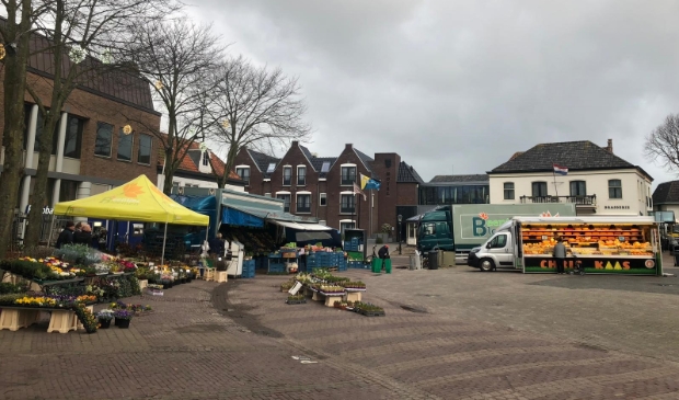 <p>Warenmarkt Den Burg.</p>