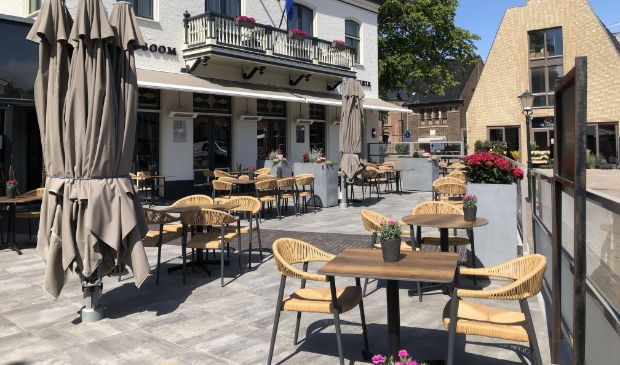 <p>Gesloten terras.</p>