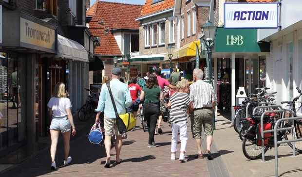De Weverstraat in Den Burg.