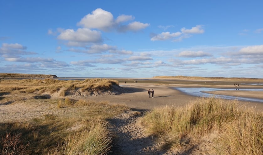 <p>Wandelen door de Slufter.</p>