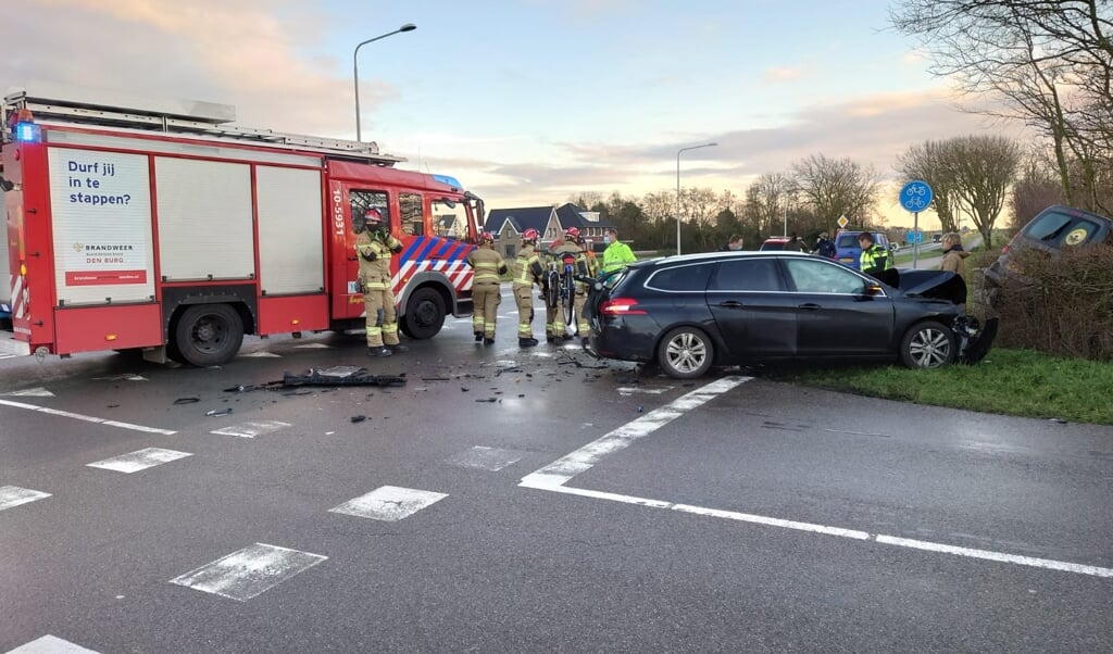 Het ongeval op de kruising van de Pontweg, Keesomlaan en de Westerweg vorige week.