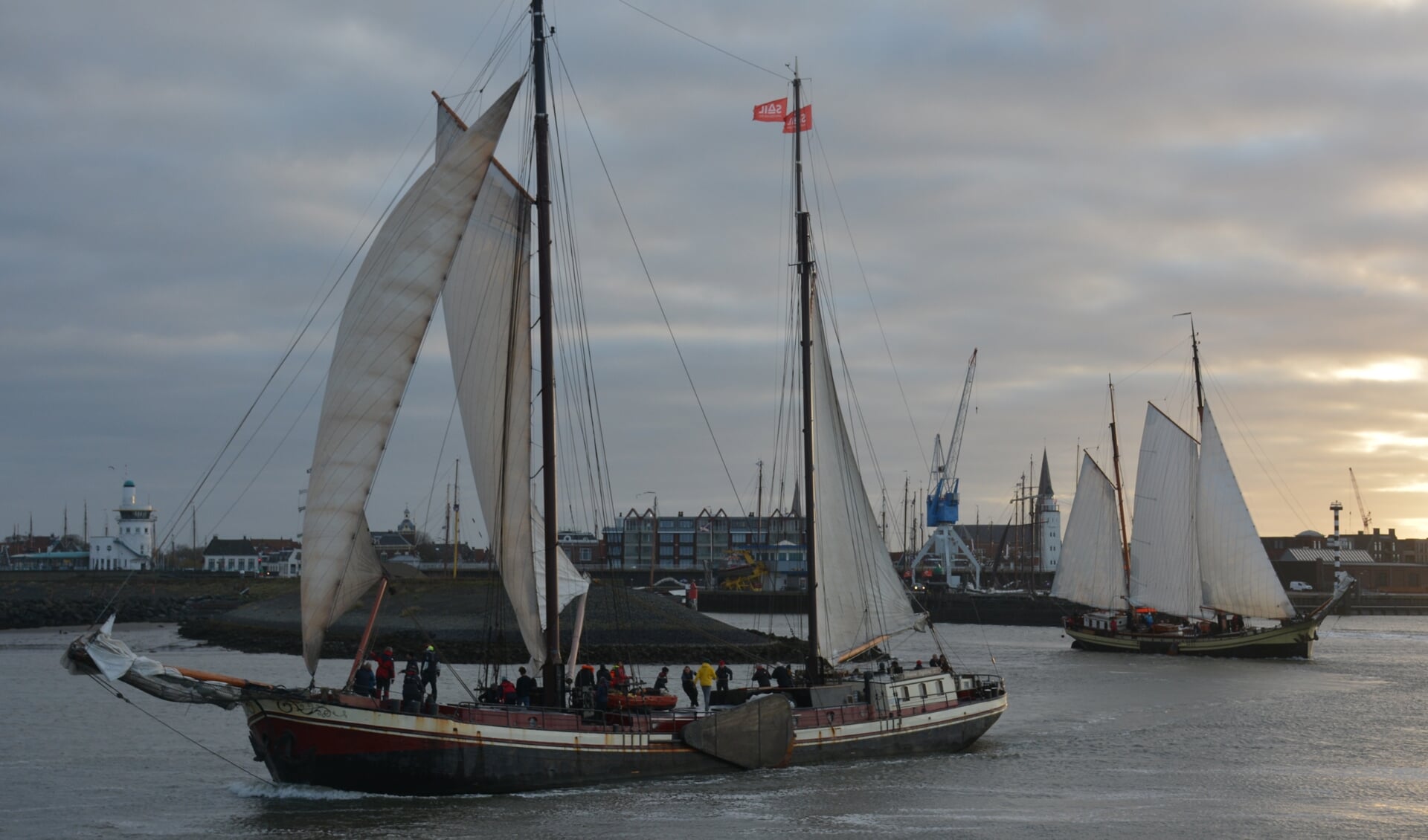 Deelnemende schepen aan de Waddenrace.