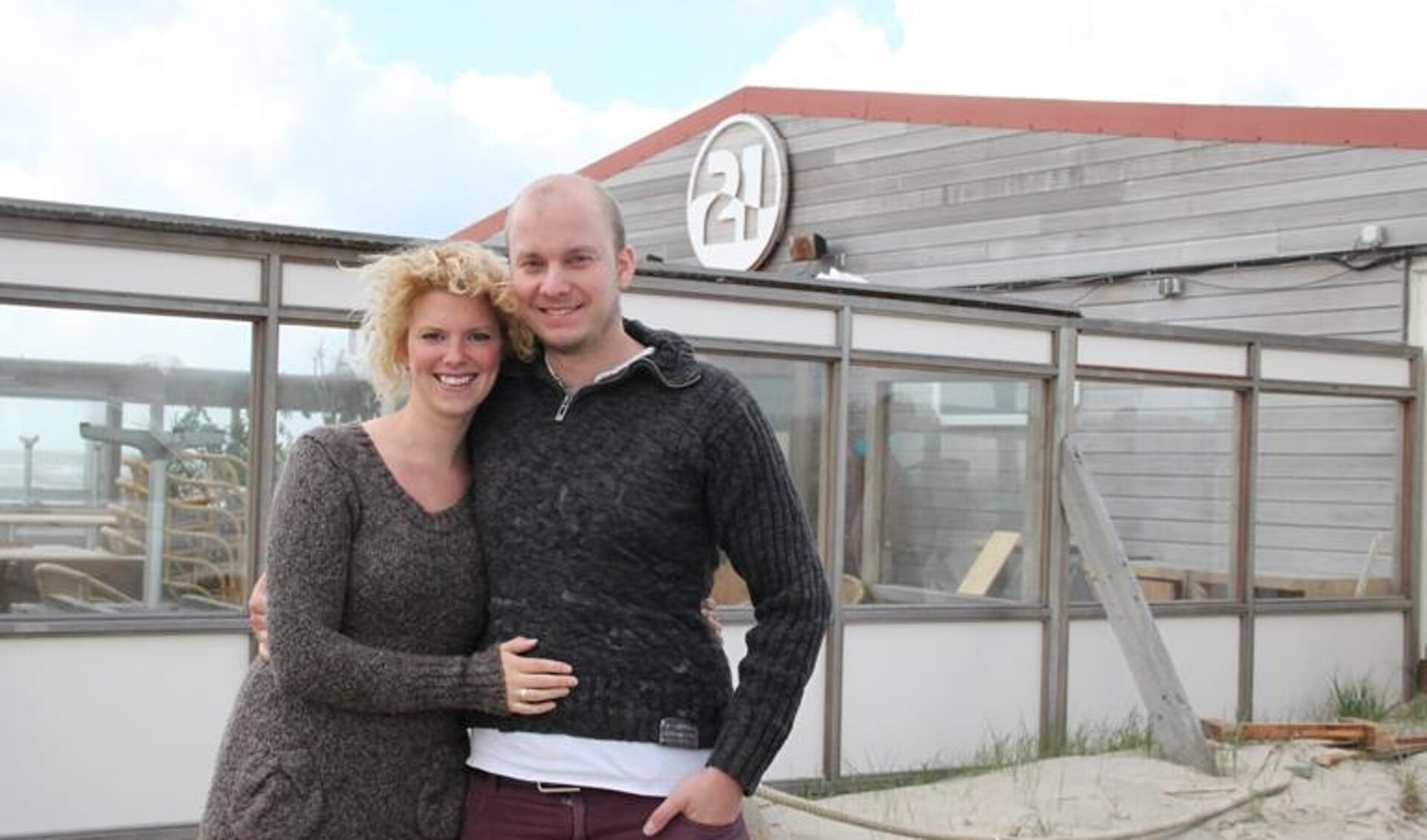 Nieuwe eigenaren strandpaviljoen Paal 21