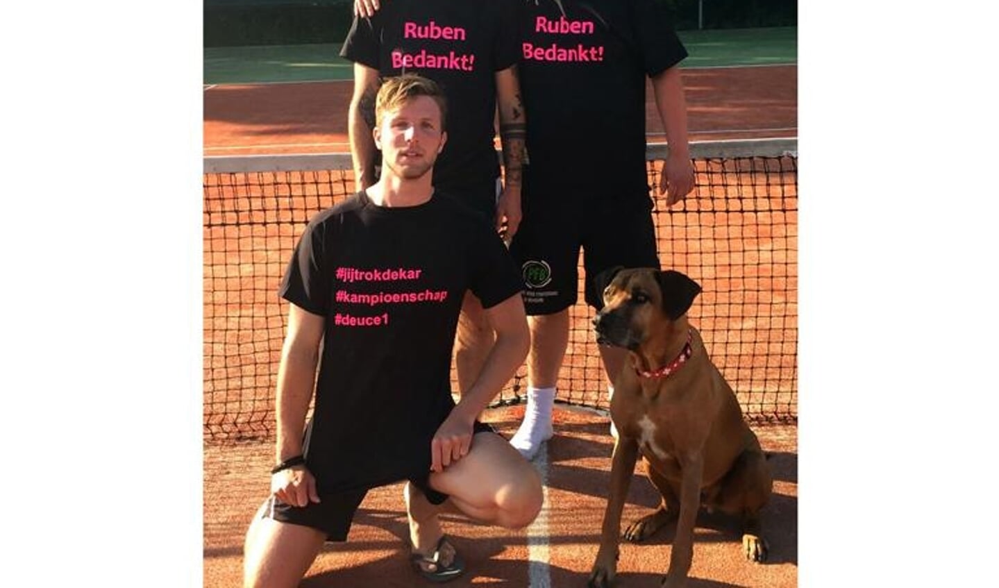 Heren 1 werd kampioen. (Eigen foto)