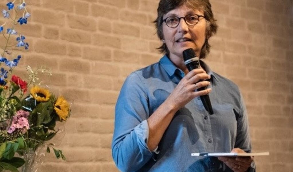 De nieuwe Eilanddichter van Texel Fiet van Beek. 