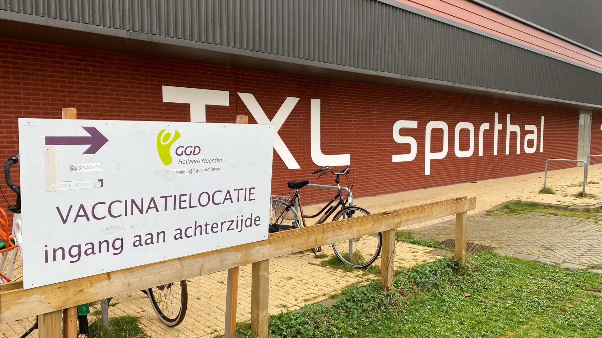 De sporthal doet van dinsdag 24 tot en met donderdag 26 oktober tijdelijk dienst als priklocatie voor de landelijke najaarsronde tegen corona.