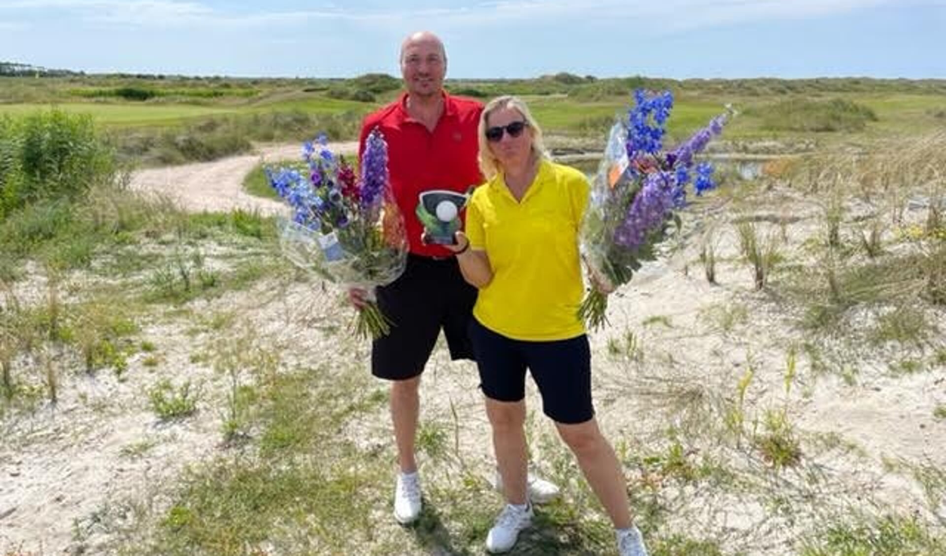 Floris-Jan Zwaag en Nannette Egberts, de nieuwe Senioren Clubkampioenen van Golfclub De Texelse