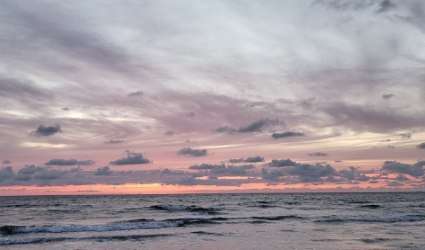 <p>De Noordzee bij paal 12.</p>