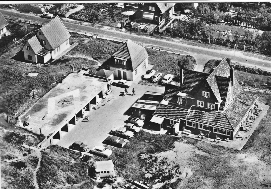 Op oude luchtfoto's van Opduin in De Koog zijn de letters FAI duidelijk te zien. 