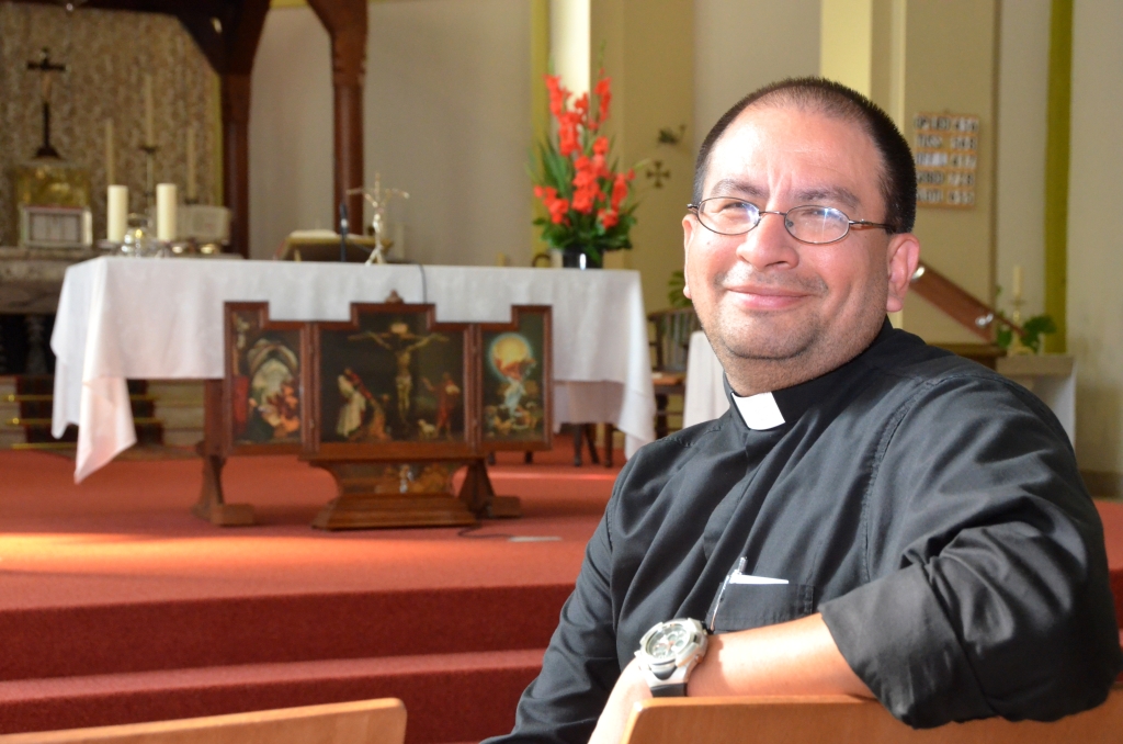 Pastoor Ivan Garcia: 'Met de ervaring van de één anderen helpen.'