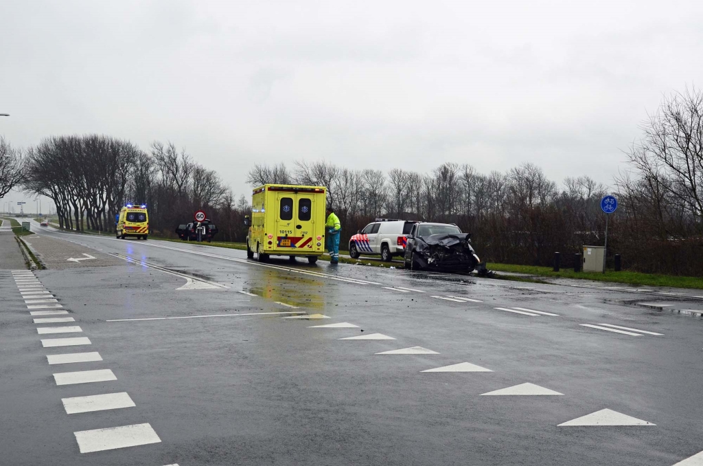 Ongeval op de kruising Pontweg, Keesomlaan en Westerweg.