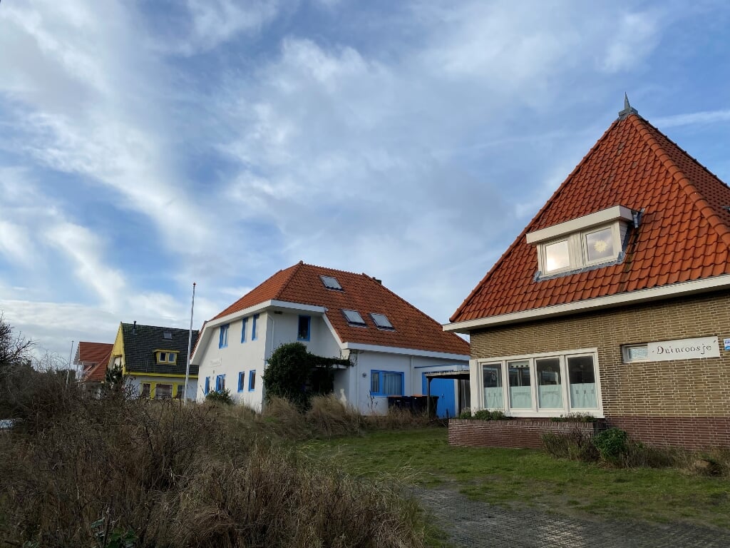 Huizen, zoals hier aan de Ruijslaan, staan of stonden op erfpachtgrond van Staatsbosbeheer. 