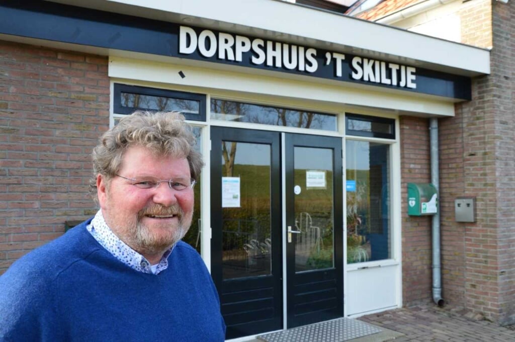 Joop Hendriks, sinds kort uitbater van dorpshuis 't Skiltje in Oudeschild. 