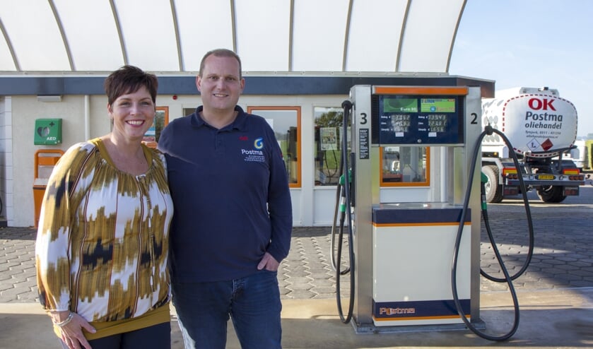 Sjoerdina en Tjalling Postma, eigenaren van Oliehandel Postma in Tytsjerk.