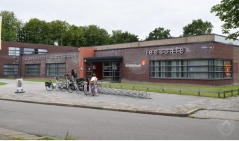 De bibliotheek in Dokkum aan de Brokmui.