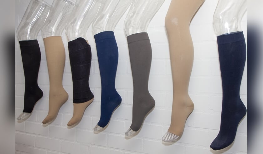 Elastische kousen en klittenbandzwachtels, alles is mogelijk bij Helfrich Compressiezorg.
