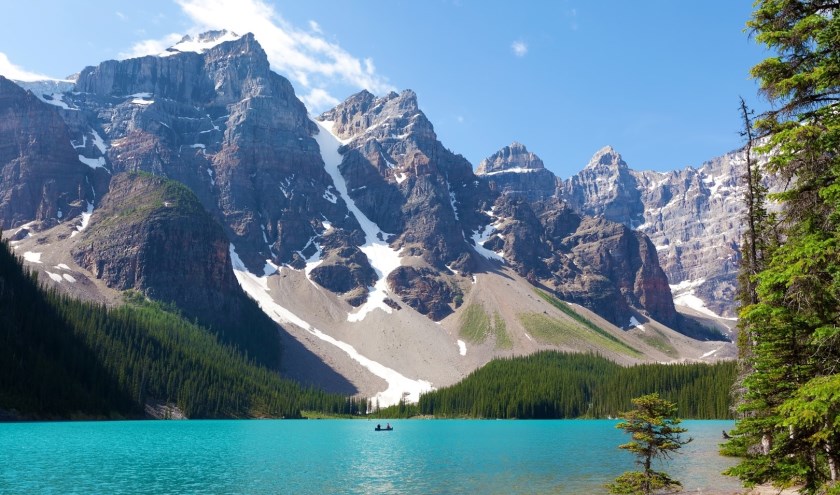 Lake Louise staat bekend als de parel van de Rocky Mountains.