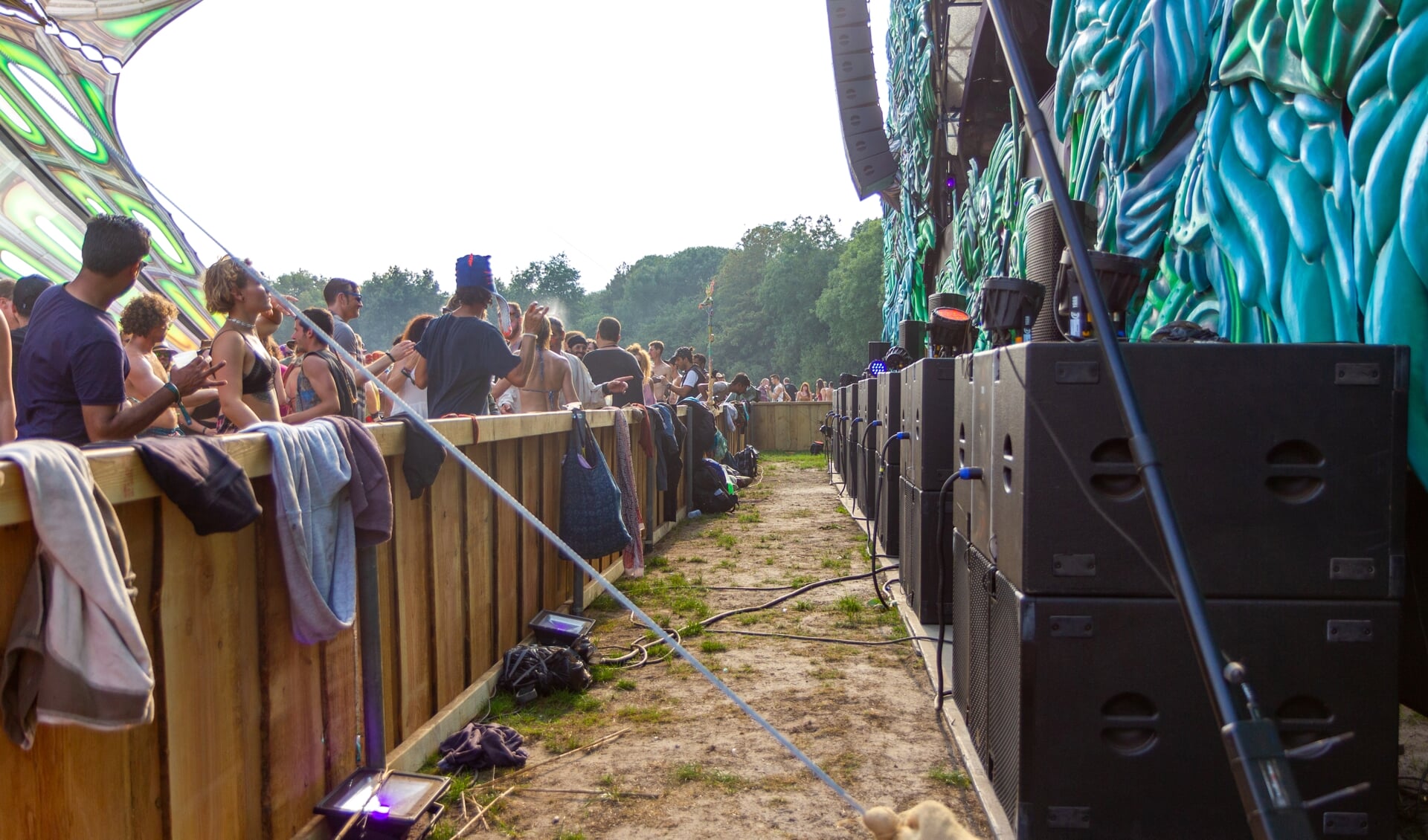 Subwoofers voor de mainstage op Psy-Fi 2019.