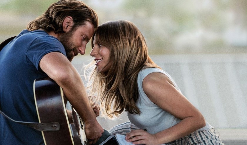 Lady Gaga en Bradley Cooper spelen de hoofdrollen in A Star is Born.