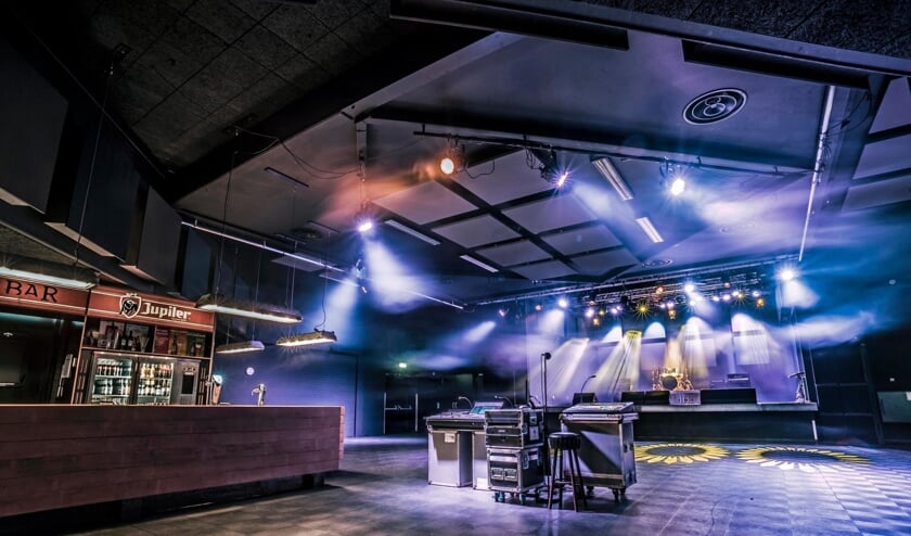 De lege zaal van Poppodium Iduna in Drachten.