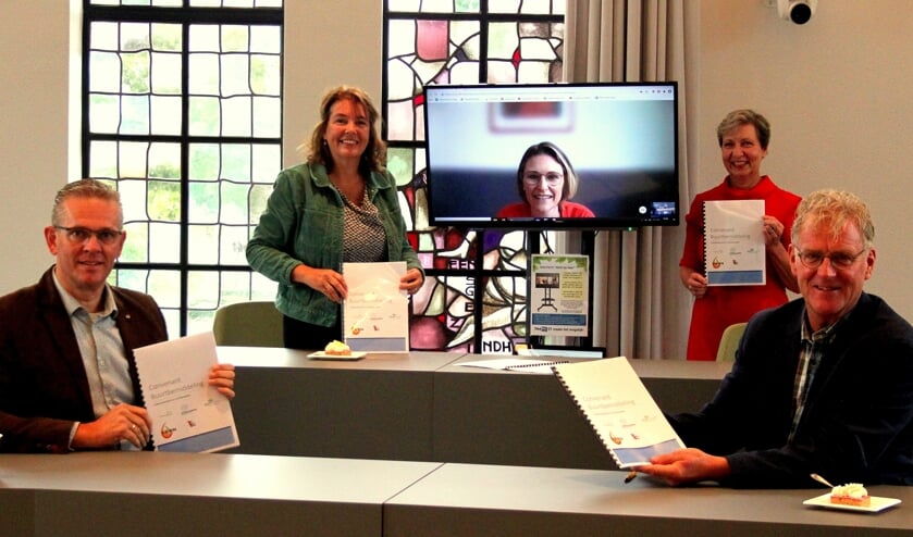 Het convenant Buurtbemiddeling wed maandag ondertekend.