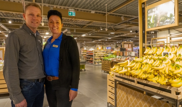 <p>Jaap en Nelly Wolters uit Burgum namen 4 jaar geleden de Plus in hun woonplaats over en die is nu aangepast aan hun wensen.</p>