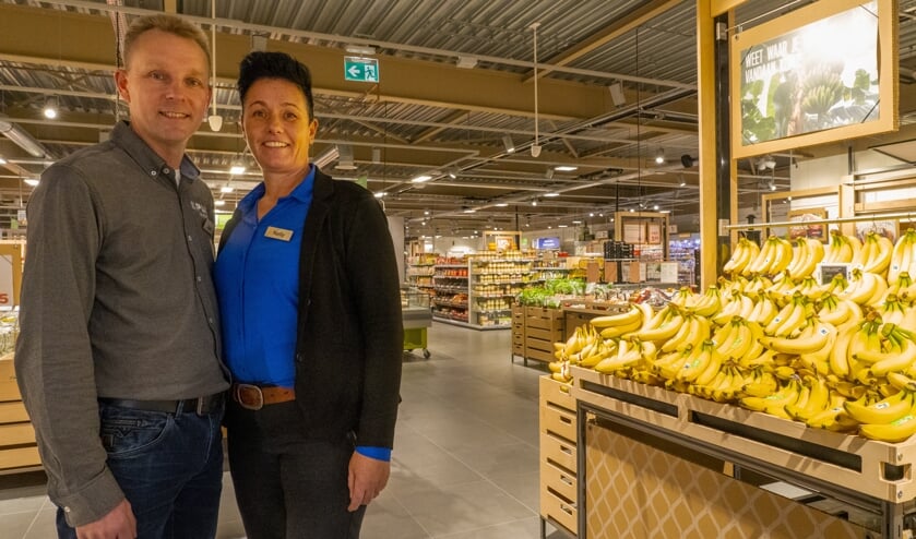 <p>Jaap en Nelly Wolters uit Burgum namen 4 jaar geleden de Plus in hun woonplaats over en die is nu aangepast aan hun wensen.</p>