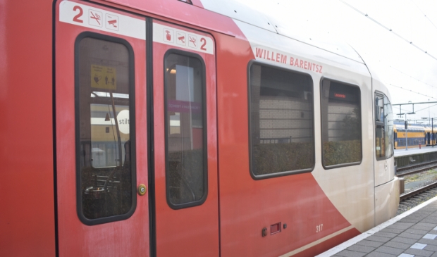 <p>Behalve met de vier extra buslijnen, kan men 4 augustus uiteraard ook met de trein naar de PC in Franeker.</p>