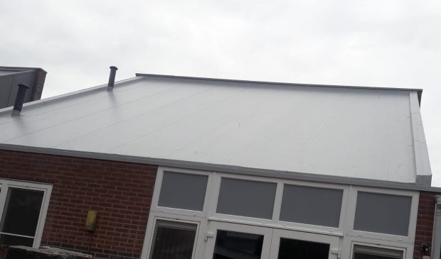 <p>PVC dakbedekking op een woning, vakkundig aangelegd door Breman.</p>