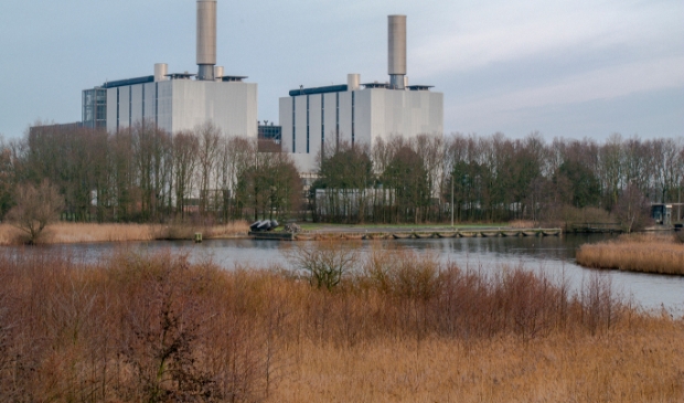 Energiecentrale van Engie aan de Burgumer Mar.