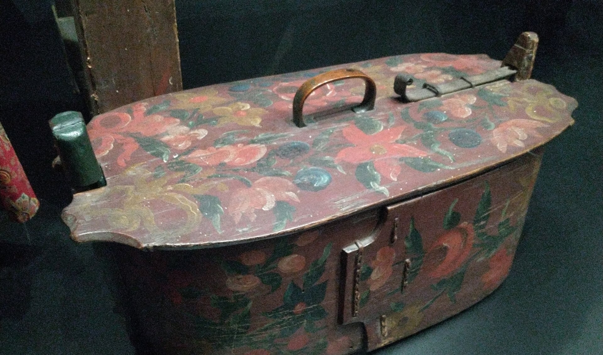 Een reiskoffer uit vroegere tijden.