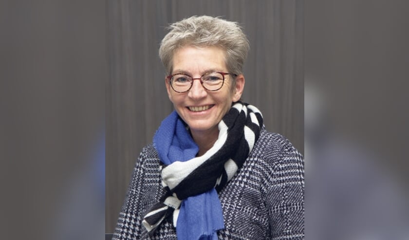 <p>Ymkje de Vries, NLP Master Trainer en Master Coach</p>