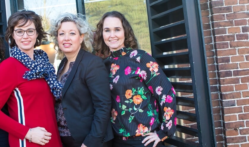 Baukje Hiemstra, Baukje Kooi en Chantal Bosch
van Kooi Advocaten.
