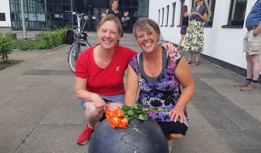 Judith en Nynke zijn bezorgde burgers die niet willen dat de anderhalve meter maatregel de vrijheid die in de grondwet staat, verdringt.