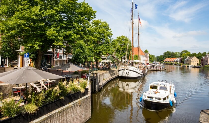 De ondernemers in Dokkum mogen weer gasten ontvangen.