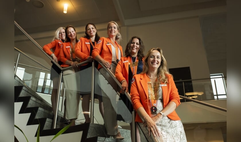 Het hoofdbestuur van Ladies' Circle Nederland.