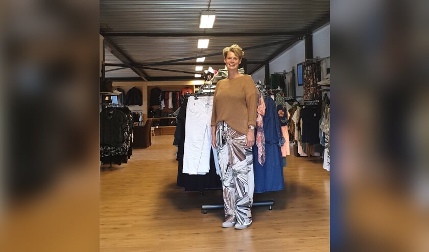 Baukje Westra-Huisma van Baggy Choice in Drogeham. "We verkopen kleding die de gemiddelde klanten aanspreekt."