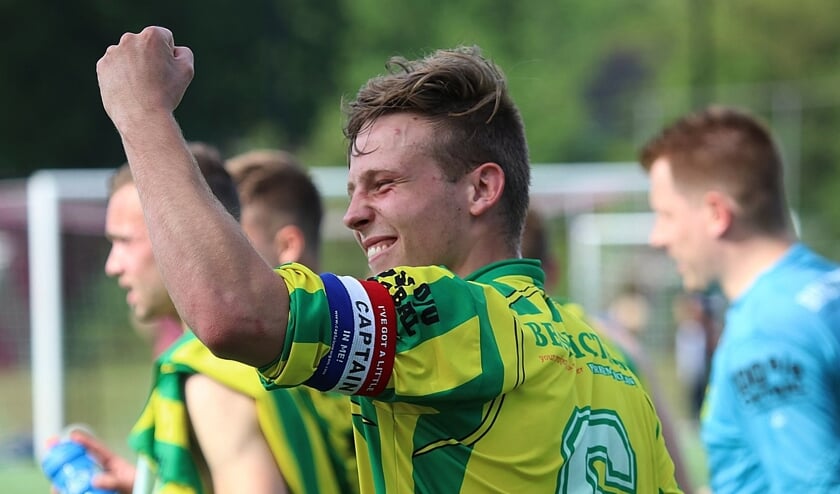 Aanvoerder Chris Hoeksma. "Harkema Opeinde is en blijft mijn club".