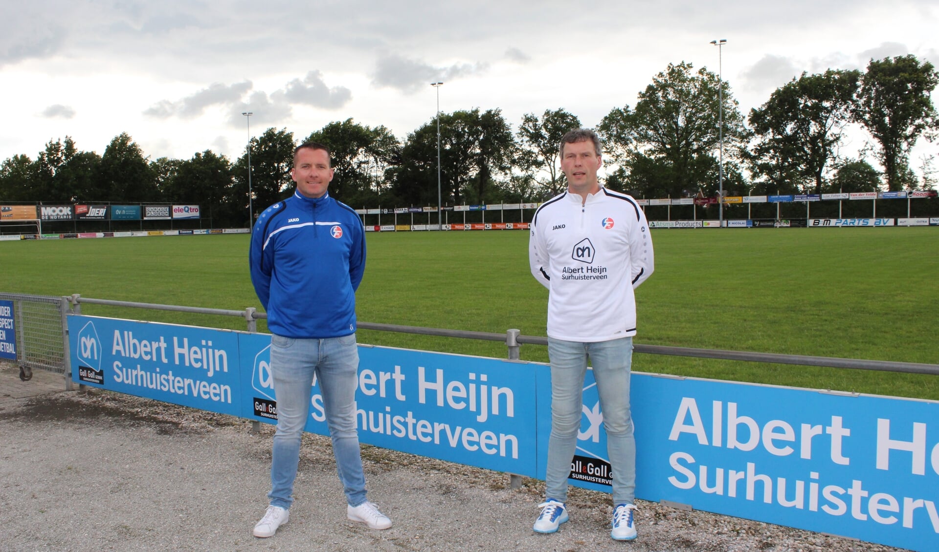 Het trainersduo André van der Molen (links) en Minno van der Werff.