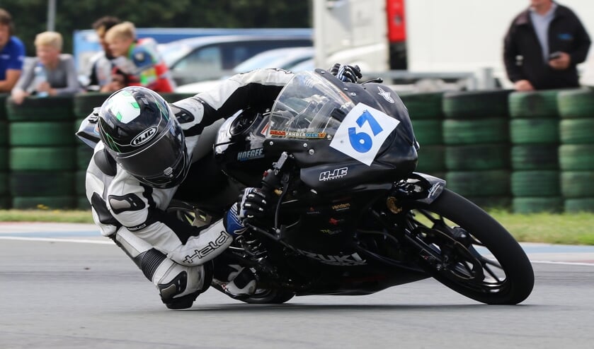 Milan in actie op het Juniortrack in
Assen.