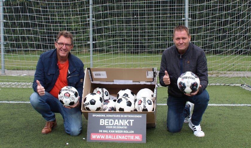 De ballenactie van Broekster Boys bracht 1200 euro op.