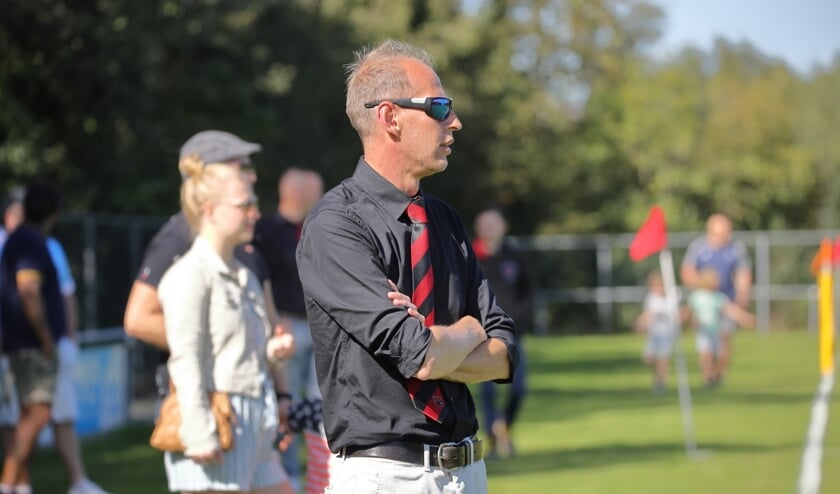 De Drachtster Rugbycoach AJ de Carvalho Abreu.