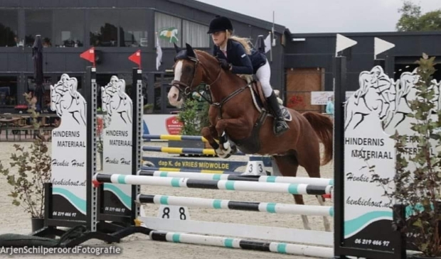 Cisca Bakker en Time Out in actie.