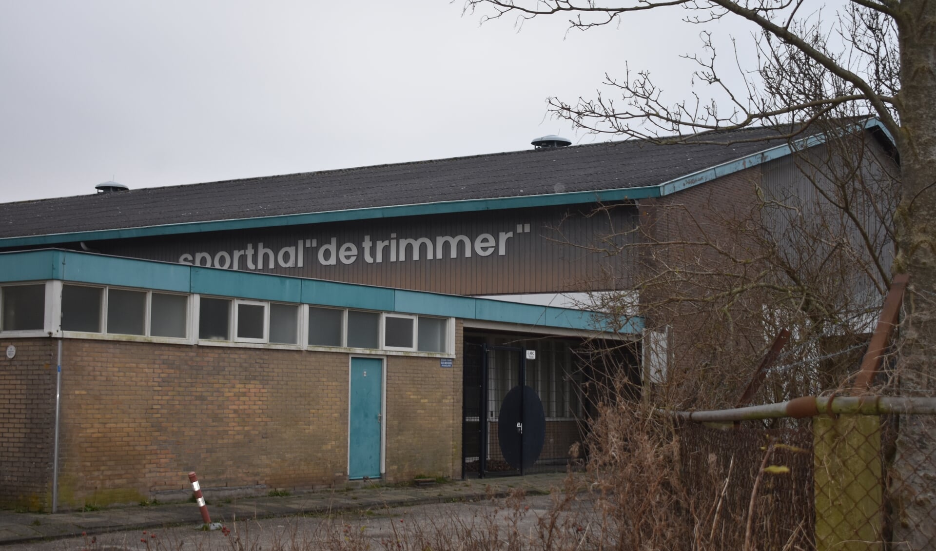 Sporthal De Trimmer in het Harddraverspark in Dokkum.