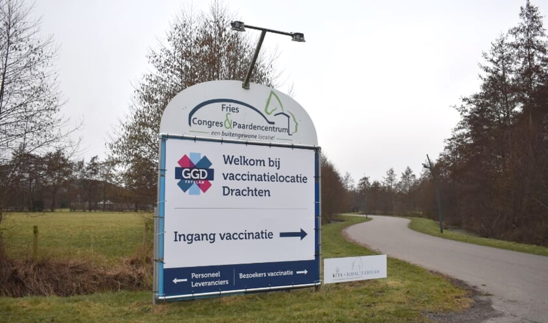 GGD Fryslân vaccineert nu ook in het Fries Congres Centrum in Drachten.