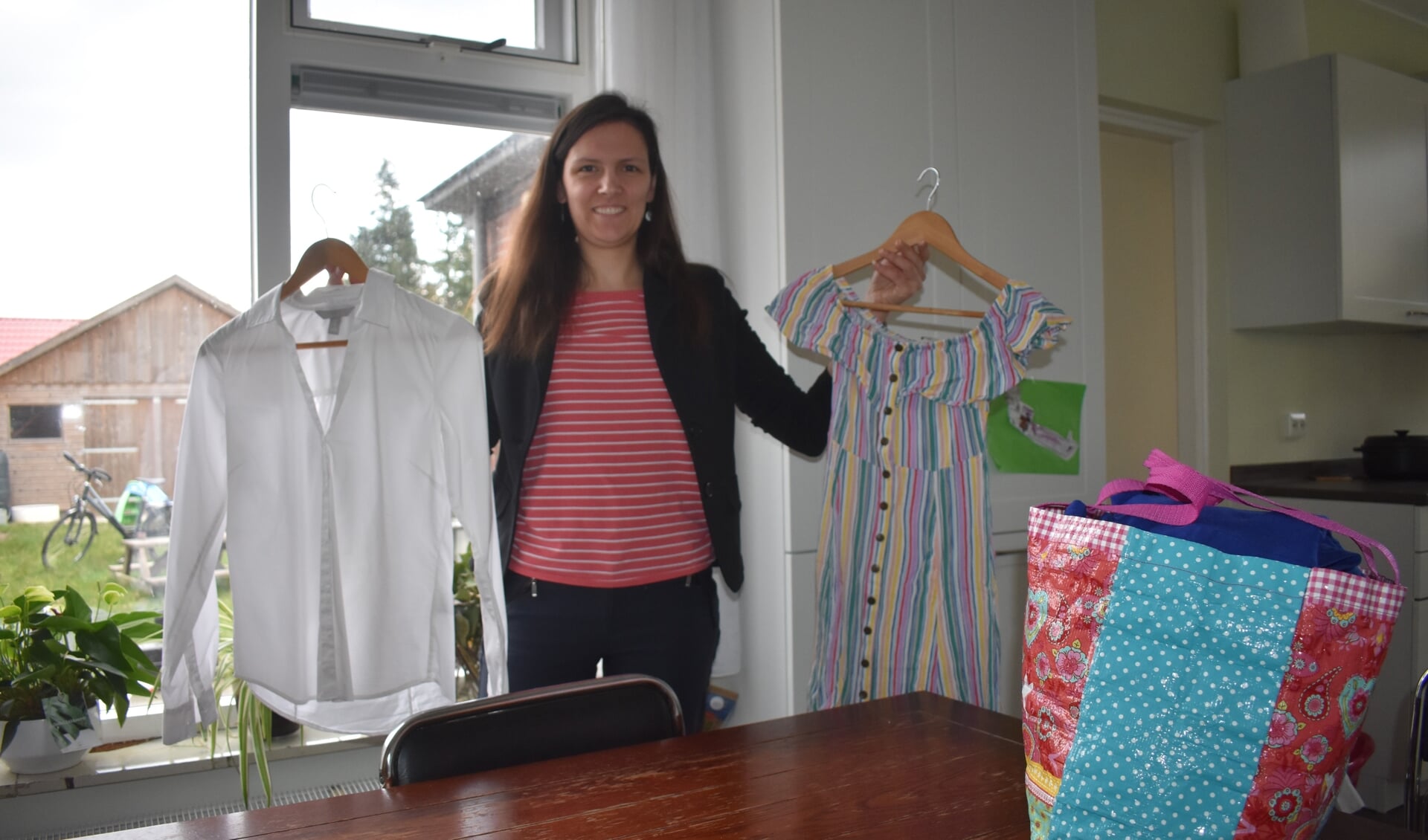 Julia Benedictus uit Garyp begon een jaar geleden met kledingruil in Tytsjerksteradiel.