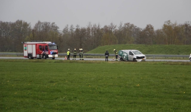 <p>De Wâldwei bij Garyp</p>