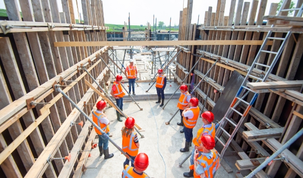 <p>Eén van de onderdelen van het project Súd Ie is de aanleg van een nieuwe sluis.</p>