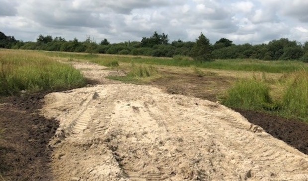 <p>Er is extra zand nodig voor het hetstel van het Blotevoetenpad.</p>
